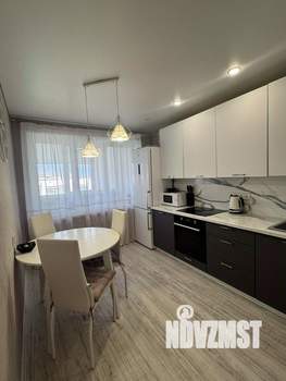 2-к квартира, вторичка, 64м2, 9/9 этаж