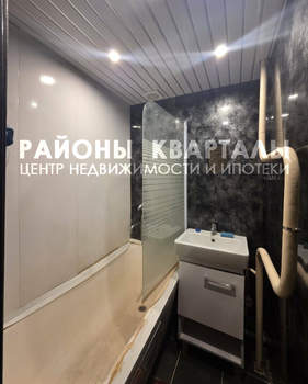 3-к квартира, вторичка, 74м2, 1/9 этаж