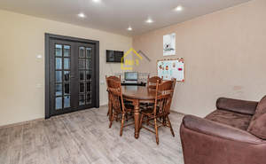 2-к квартира, вторичка, 64м2, 1/10 этаж