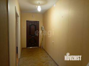 3-к квартира, вторичка, 60м2, 1/10 этаж