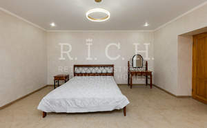 3-к квартира, вторичка, 107м2, 10/10 этаж