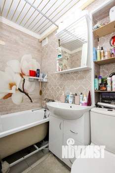 2-к квартира, вторичка, 40м2, 1/4 этаж