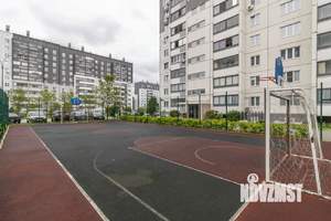 Студия квартира, вторичка, 32м2, 10/10 этаж