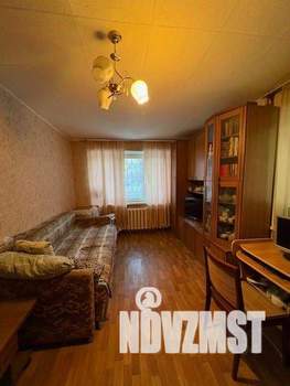 2-к квартира, вторичка, 43м2, 1/5 этаж