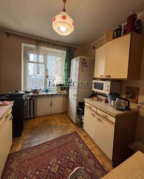 3-к квартира, вторичка, 61м2, 6/9 этаж