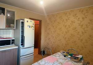 4-к квартира, вторичка, 122м2, 9/9 этаж