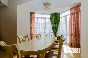 2-к квартира, вторичка, 102м2, 3/5 этаж