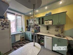 3-к квартира, вторичка, 90м2, 3/3 этаж