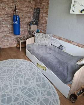 2-к квартира, вторичка, 50м2, 9/9 этаж