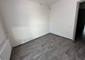 3-к квартира, вторичка, 52м2, 1/10 этаж