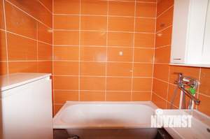 2-к квартира, вторичка, 54м2, 1/10 этаж