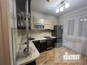 2-к квартира, вторичка, 65м2, 8/10 этаж