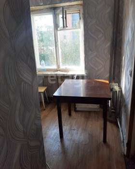 2-к квартира, вторичка, 43м2, 3/5 этаж