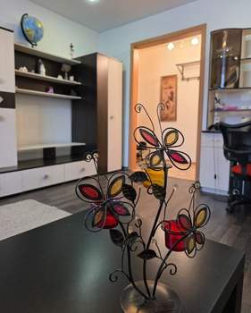 2-к квартира, вторичка, 49м2, 1/5 этаж