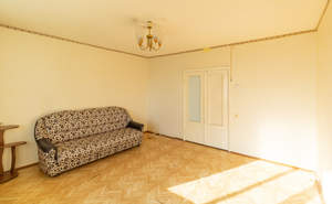 2-к квартира, вторичка, 57м2, 8/10 этаж