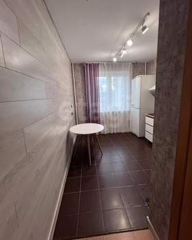 1-к квартира, вторичка, 40м2, 9/10 этаж