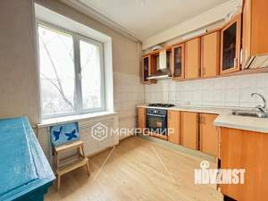 2-к квартира, вторичка, 52м2, 1/3 этаж