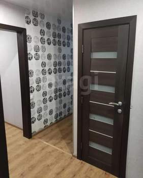 2-к квартира, вторичка, 65м2, 1/10 этаж