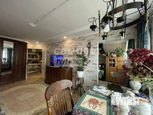 2-к квартира, вторичка, 63м2, 8/9 этаж