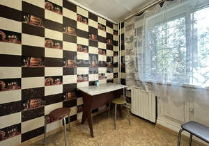2-к квартира, вторичка, 44м2, 1/5 этаж