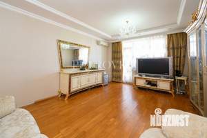 4-к квартира, вторичка, 176м2, 11/24 этаж