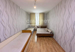 2-к квартира, вторичка, 64м2, 10/10 этаж