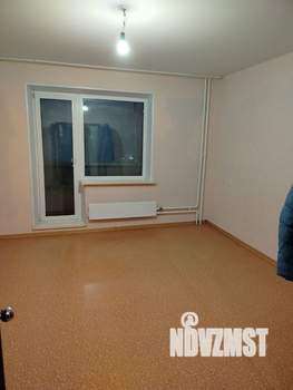 3-к квартира, вторичка, 74м2, 8/10 этаж