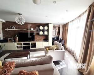 3-к квартира, вторичка, 118м2, 8/19 этаж