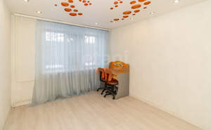 3-к квартира, вторичка, 59м2, 1/4 этаж