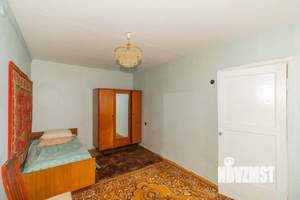 3-к квартира, вторичка, 58м2, 1/5 этаж