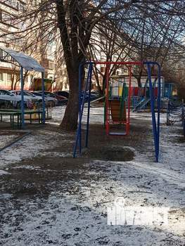 2-к квартира, вторичка, 56м2, 1/9 этаж