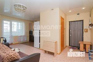 2-к квартира, вторичка, 56м2, 1/10 этаж