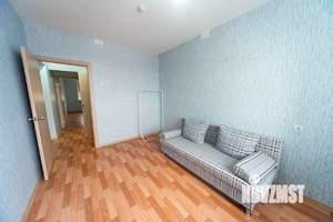 3-к квартира, вторичка, 61м2, 10/10 этаж