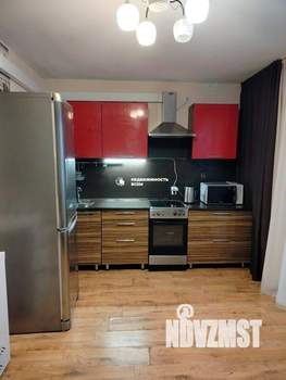 2-к квартира, вторичка, 64м2, 1/10 этаж