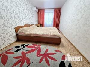 2-к квартира, вторичка, 64м2, 1/10 этаж