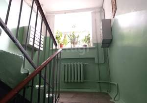 2-к квартира, вторичка, 44м2, 1/5 этаж