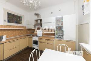 3-к квартира, вторичка, 93м2, 5/6 этаж