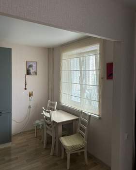 2-к квартира, вторичка, 52м2, 7/10 этаж