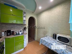 2-к квартира, вторичка, 43м2, 1/4 этаж