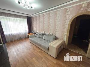 2-к квартира, вторичка, 43м2, 1/4 этаж