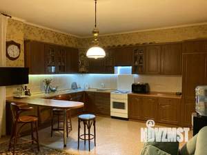 3-к квартира, вторичка, 143м2, 6/6 этаж