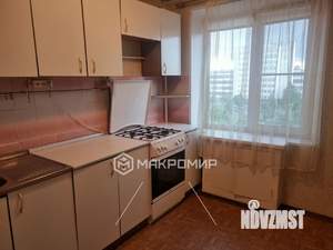 3-к квартира, вторичка, 63м2, 8/9 этаж