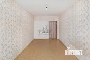 3-к квартира, вторичка, 74м2, 8/10 этаж