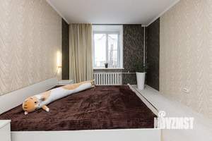 3-к квартира, вторичка, 74м2, 1/2 этаж