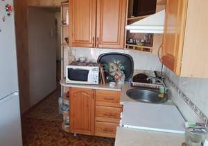 3-к квартира, вторичка, 65м2, 1/9 этаж