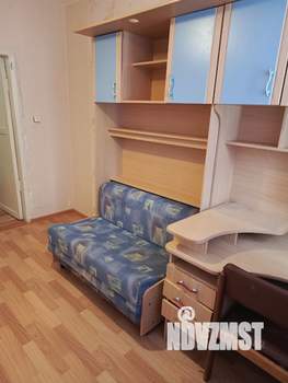 2-к квартира, вторичка, 42м2, 1/5 этаж