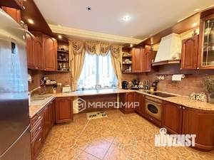 3-к квартира, вторичка, 125м2, 4/16 этаж