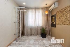 2-к квартира, вторичка, 62м2, 10/10 этаж
