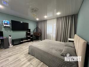 2-к квартира, вторичка, 52м2, 1/9 этаж