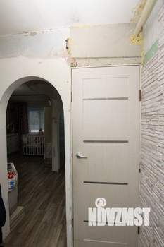 2-к квартира, вторичка, 40м2, 1/4 этаж